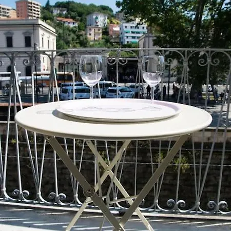 Casaurora - 20steps From 5 Terre Train Station In * La Spezia